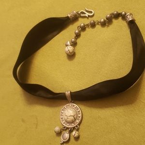 OLCI black ribbon choker